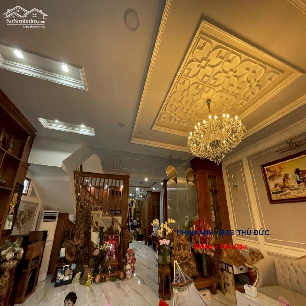 Bán Gấp Nhà Phố Liền Kề Nguyễn Thị Định, Quận 2 _ Hẻm Xe Hơi _ 2 tầng 3 pn _ Chỉ có 8Ty 9999.