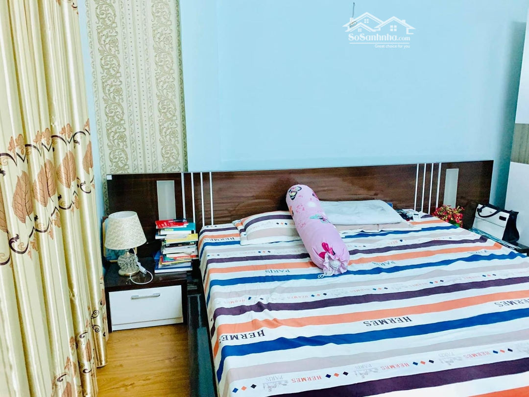 Bán Nhà Đường Cầu Giấy - Ngõ Thông Tứ Tung Công Năng Sử Dụng Đầy Đủ Chỉ Việc Về Ở 46M Giá Bán 8.6 Tỷ