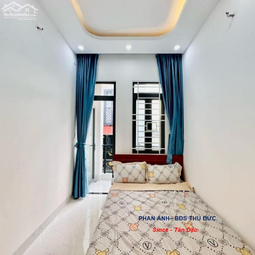  Bán Gấp Nhà Phố Liền Kề Nguyễn Thị Định, Quận 2 _ Hẻm Xe Hơi _ 2 tầng 3 pn _ Chỉ có 8Ty 9999.