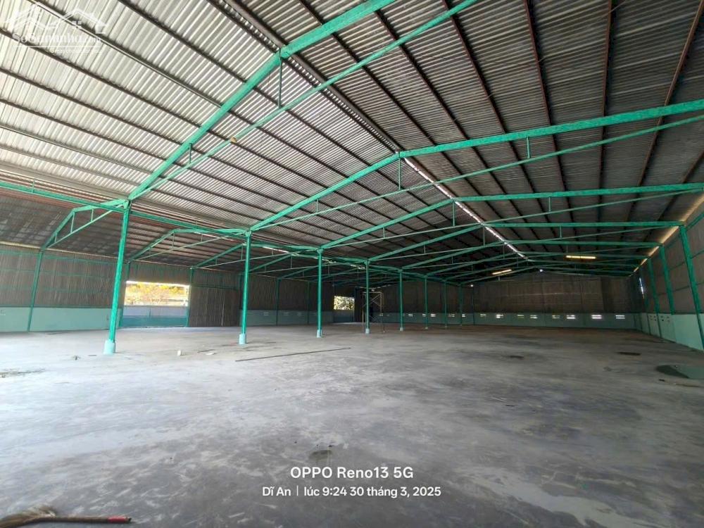 Cho thuê kho xưởng 5.000m² tại Dĩ An, Bình Dương – Giá chỉ 150 triệu/tháng, đường container, ưu tiên kho cơ khí. Liên hệ: Chothuexuongmiennam.com - 0366632092
