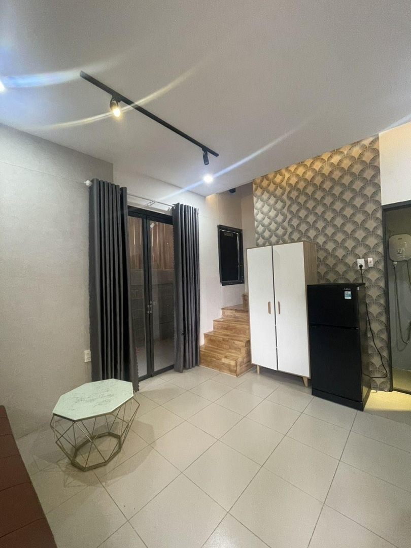 Cho Thuê Nhà Ngay Trung Tâm Long Khánh Đầy Đủ Nội Thất Giá Bán 5 Triệu. Liên Hệ: 0937147501