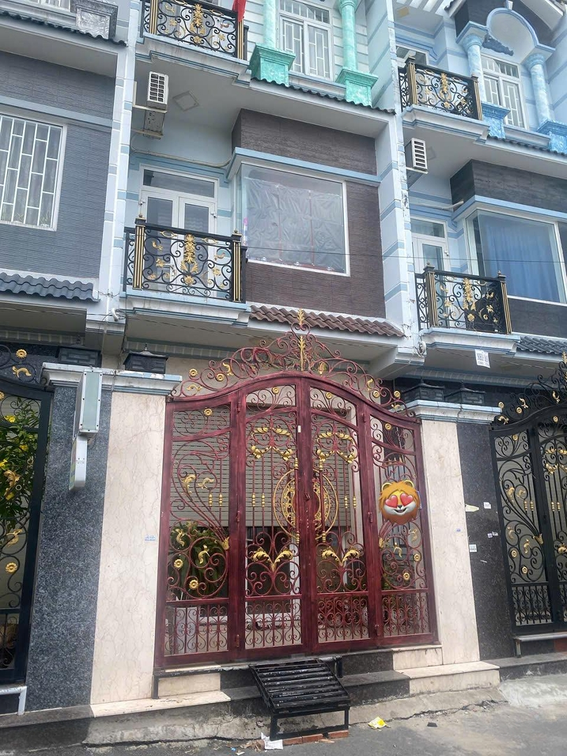 Bán Gấp Nhàhẽm Xe Hơitránh Nhau Vip 39 An Dương Vương, P16 Q8. Diện Tích: 62M2. Giá Chỉ 7.5Tỷ.