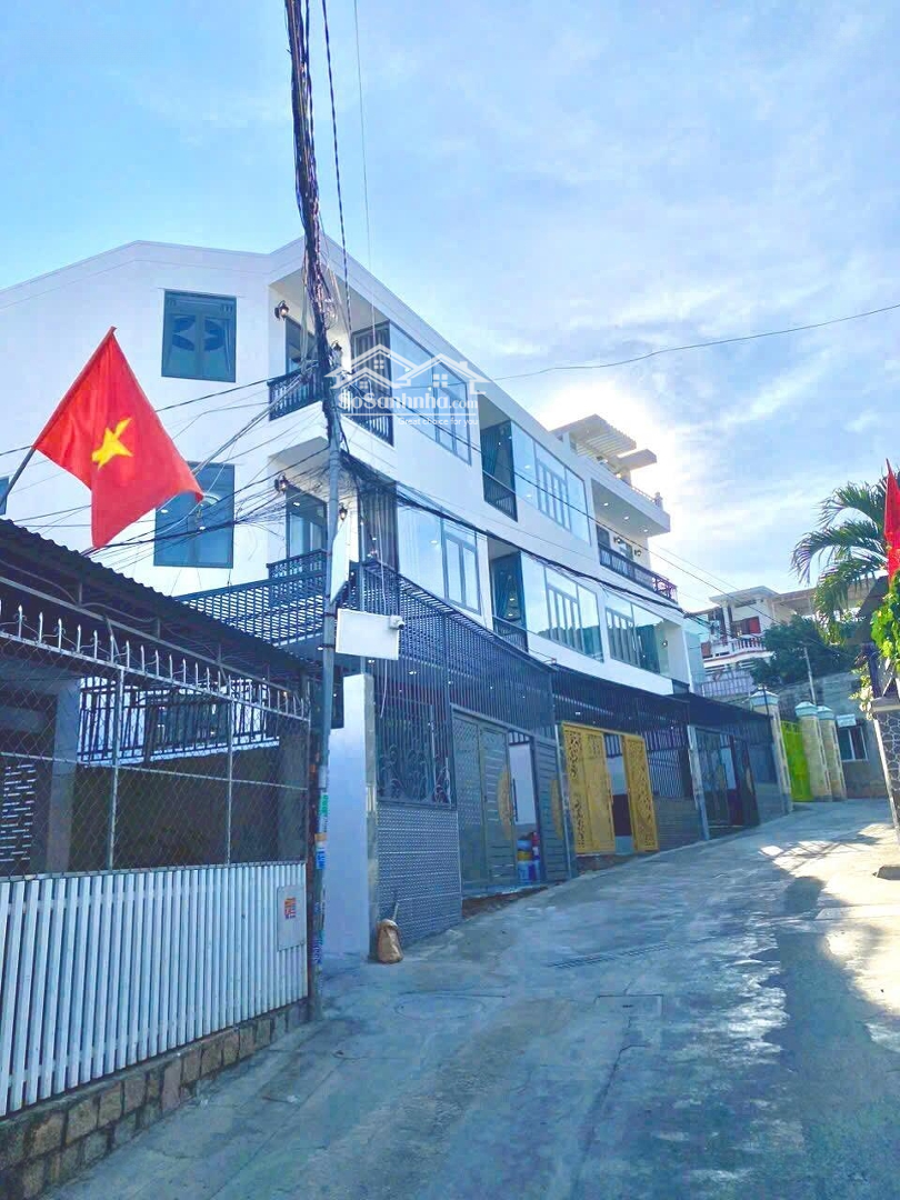 3 Căn Nhà Mặt Tiền Mai An Tiêm Gần Đh Nha Trang, Cách 2/4 Chỉ 60M!