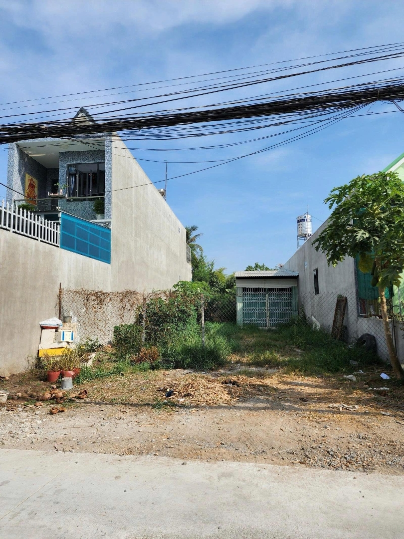 Bán Đất Ngay Ubnd Mỹ Yên, Bến Lức, Long An Giá Bán 580 Triệu/180M2 Thổ Cư, Đường Xe Ô Tô, Sổ Riêng