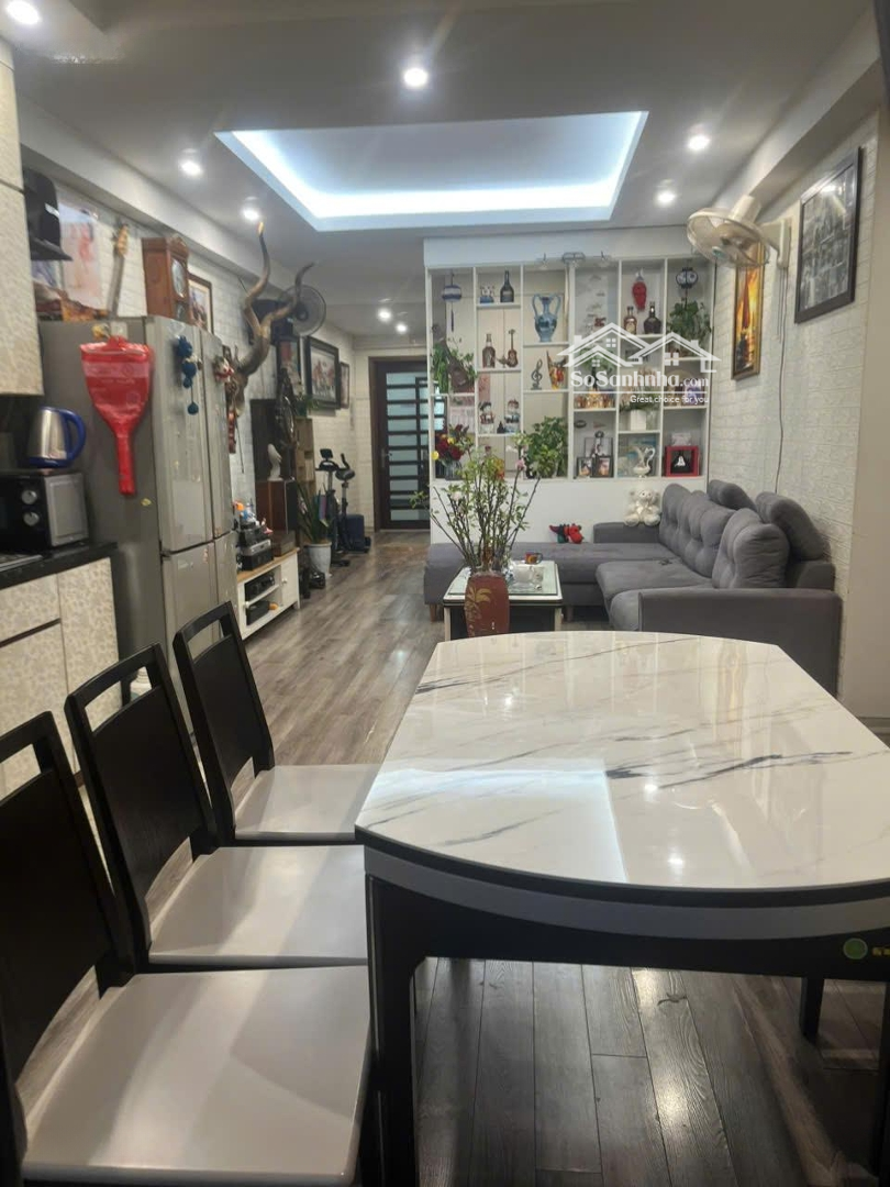Gia Đình Bán Căn 2 Ngủ Tại Handi Resco, 65M2, Ban Công Đông Nam, Full Nội Thất, Sổ Đỏ.