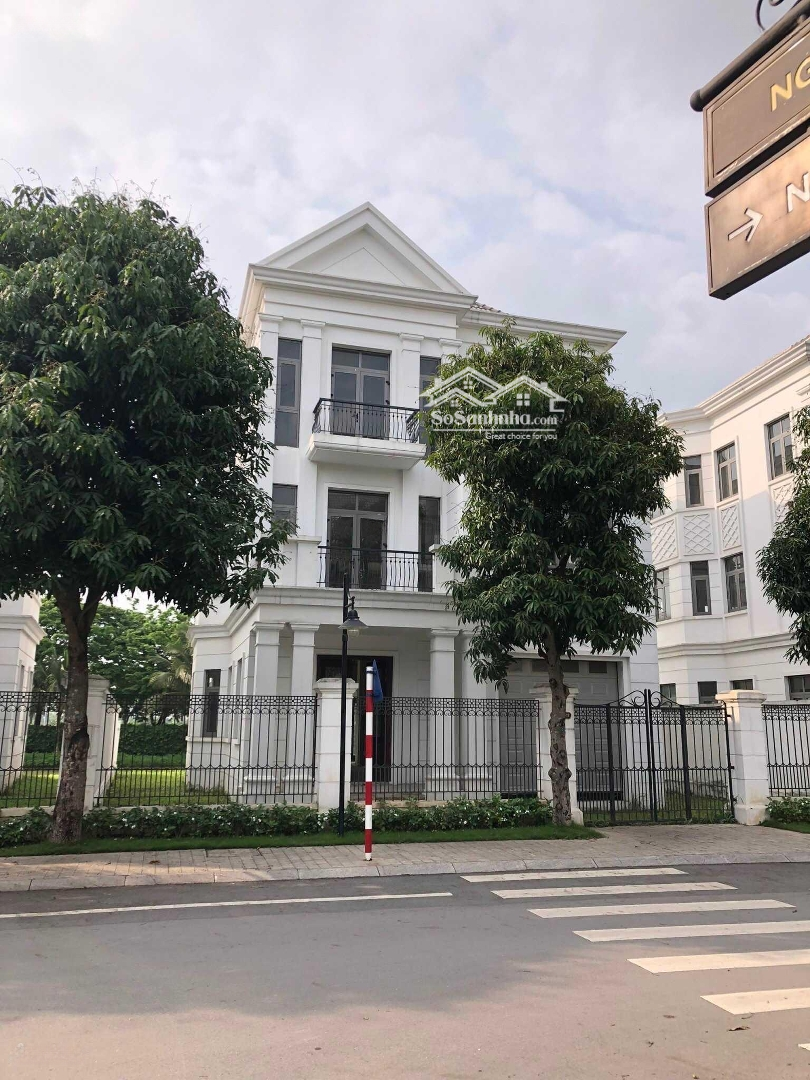Bán Bt Đơn Lập Tại Dự Án Vinhomes Harmony, 350M2 Nở Hậu, Có Sông Sau Nhà, Mặt Tiền 15M, Giá Bán 80 Tỷ