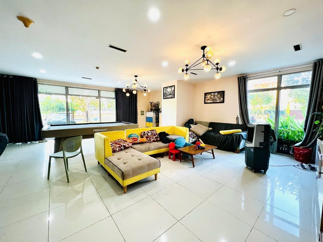 Cho Thuê Shophouse Parcspringdiện Tích200M2 Giá Bán 35 Triệu Nhà Full Nội Thất Lh Xem Nhà 0938658818 Nhung