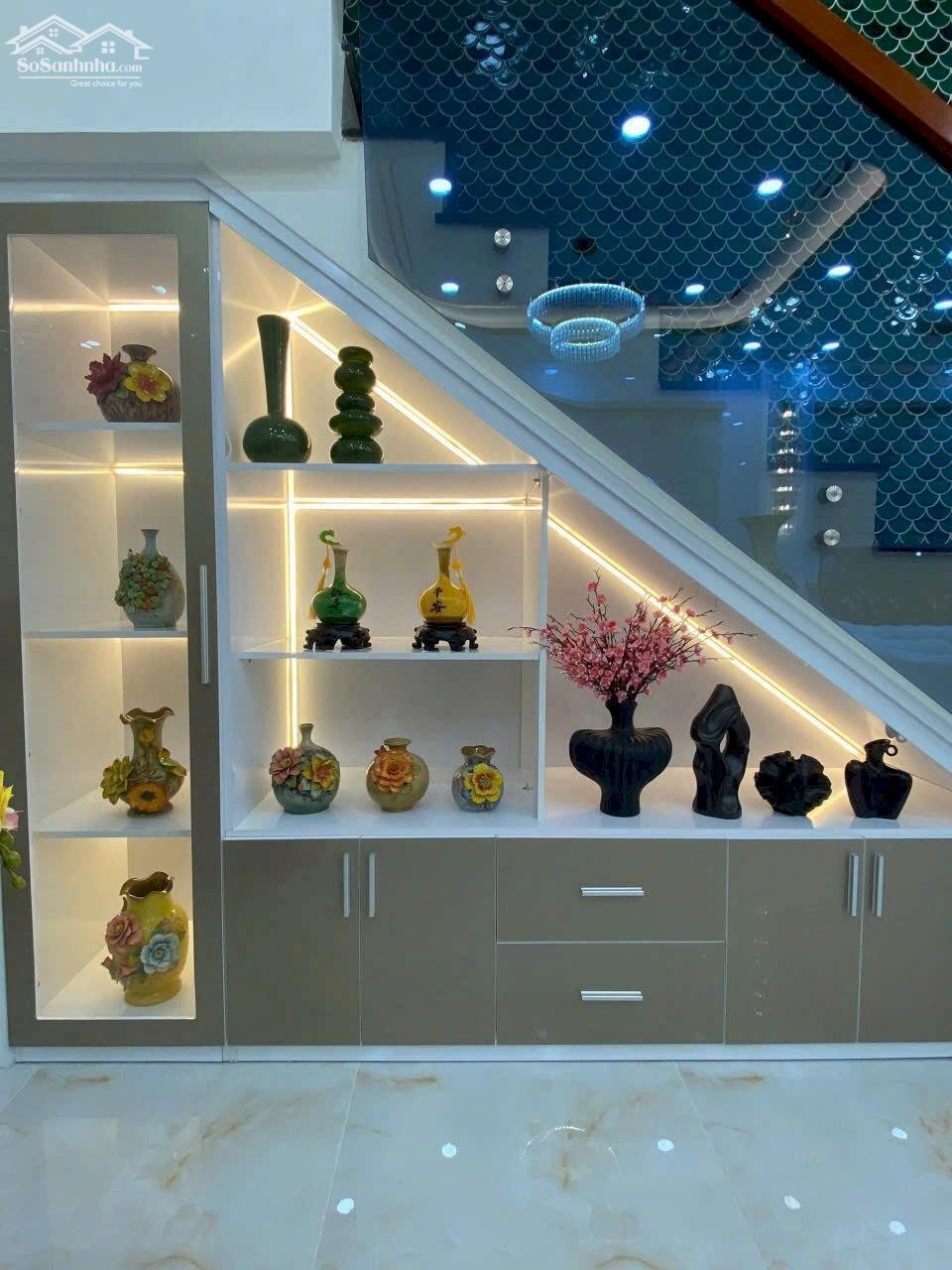 NHÀ MỚI MẶT TIỀN ĐƯỜNG MẬU THÂN, PHƯỜNG 3, TP VĨNH LONG (FULL NỘI THẤT)