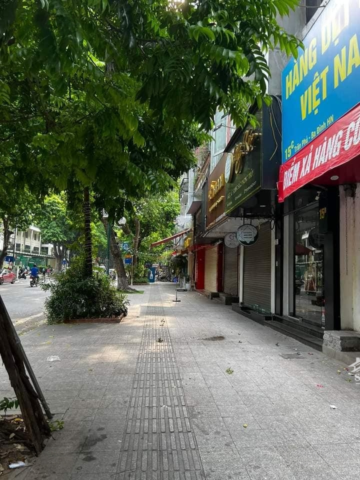 Cho Thuê Nhà Mặt Phố Giảng Võ 3 Nổi 1 Hầm Phù Hợp Nhiều Mô Hình Kinh Doanh!