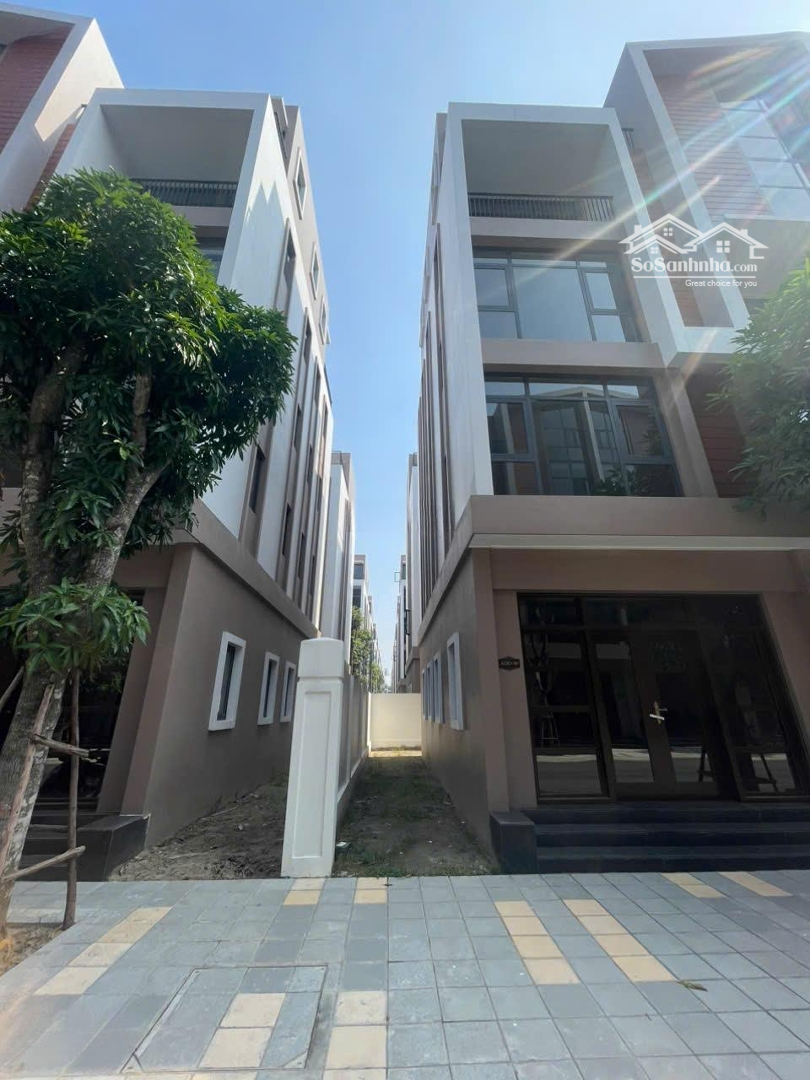 Bán Biệt Thự Tại The Crown - Vinhomes Ocean Park 3, 125 Triệu / M2, 70 M2