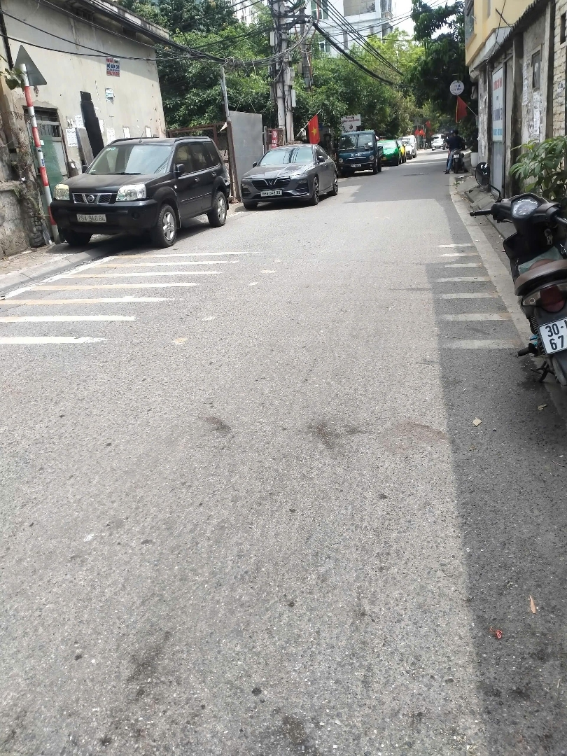 Chính Chủ Bán Đất Tại Phường Lĩnh Nam ,Quận Hoàng Mai,Hà Nội.