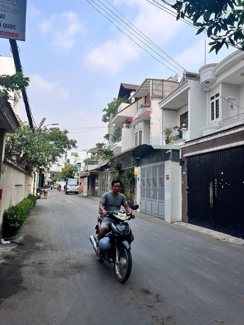 Quận Gò Vấp. Đường Số 9 Phường 9 Nhà Đẹp Ở Ngay Giá Nhích 6 Tỷ