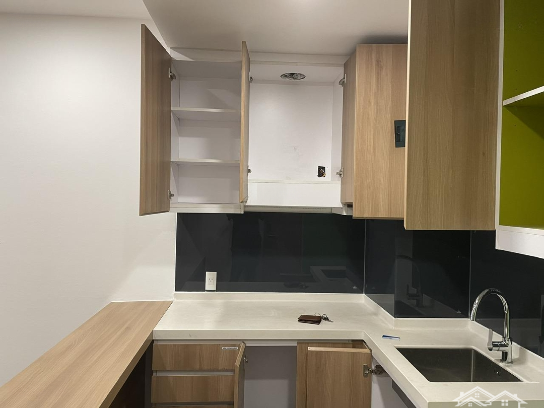 Chính Chủ Cần Bán Căn Hộ Officetel Republic Plaza Cộng Hòa View Hồ Bơi, Diện Tích: 51M2 - Giá Bán 2,1Tỷ