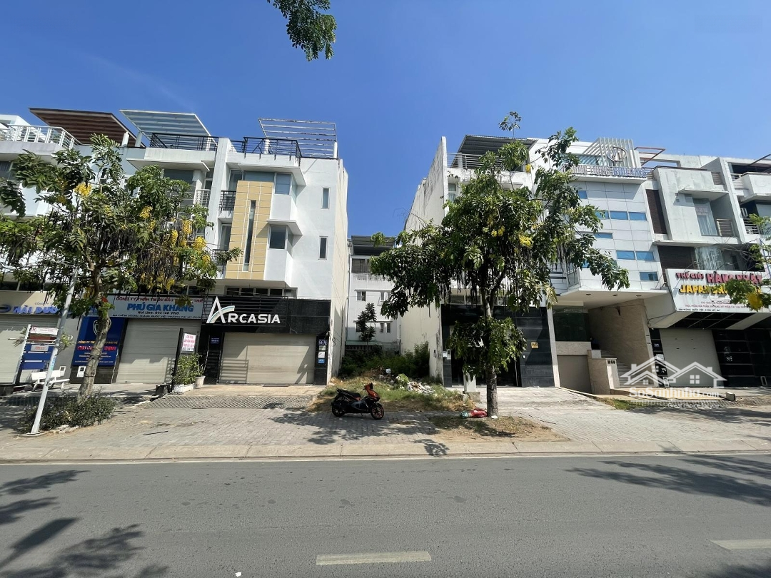 Lô Đất Mặt Tiền Đường Chính 20M -Diện Tích6X21M - Kdc Phú Mỹ Vạn Phát Hưng - Giá Bán 18 Tỷ