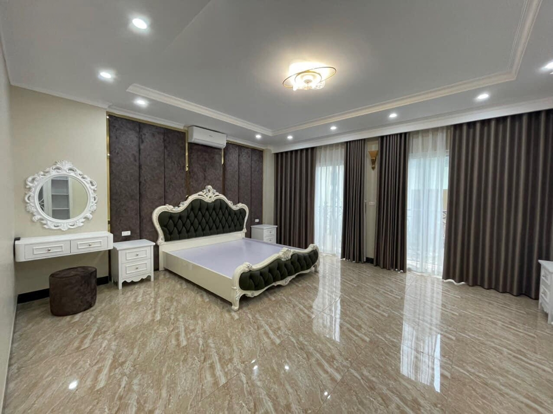 Bán Tòa Nhà 6 Tầng Phố Thành Công Tổng Có 10 Phòng Khép Kín Dòng Tiền 45 Triệu/Tháng Giá: 11 Tỷ!