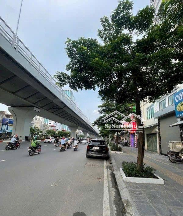 Mặt Phố Kinh Doanh - Nhà Lô Góc, Mặt Ngõ Ôtô Đỗ Cửa - Phố Minh Khai Hbt