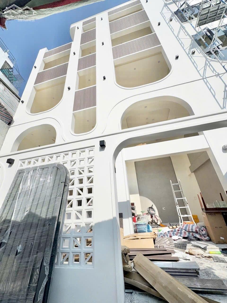 BÁN Nhà LẦU sắp hoàn thiện. Mới 100% nội thất cơ bản, cách Mặt Tiền lộ nhựa chỉ 50m.