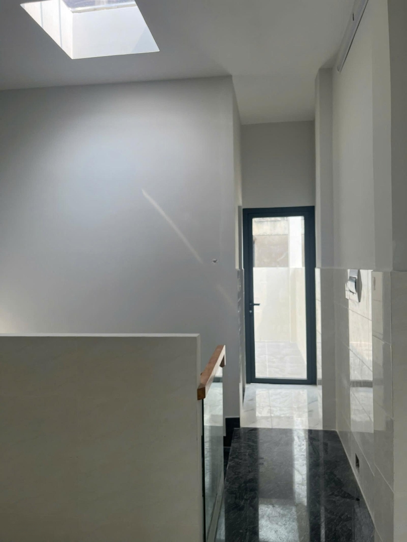 Nhà 1 Trệt 2 Lầu Hẻm 554 Lê Văn Việt,Diện Tích69M2 Giá Chỉ 5,4 Tỷ Có Tl