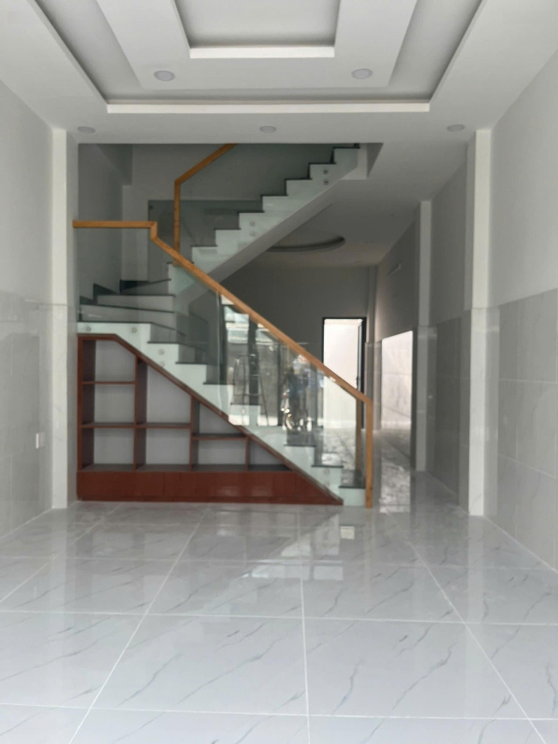 Nhà 1 Trệt 2 Lầu Hẻm 554 Lê Văn Việt,Diện Tích69M2 Giá Chỉ 5,4 Tỷ Có Tl