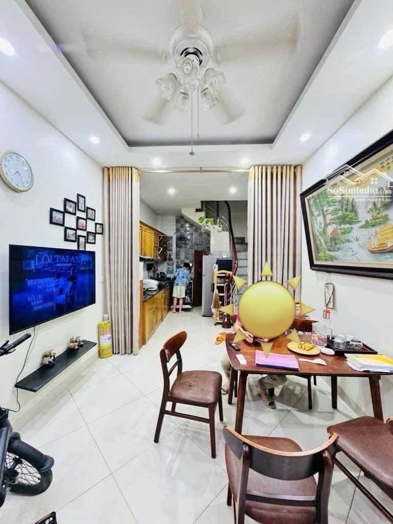 Bán Nhà Hồng Tiến, Lô Góc, Ô Tô Sát Cửa, 20M Ra Mặt Phố