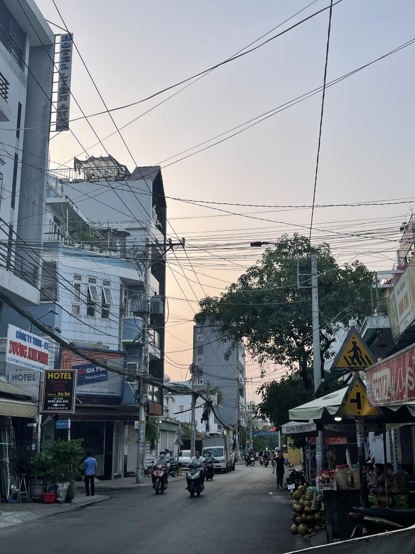 Cần Bán Nhà Mặt Tiền Kinh Doanh Phường Tây Thạnh