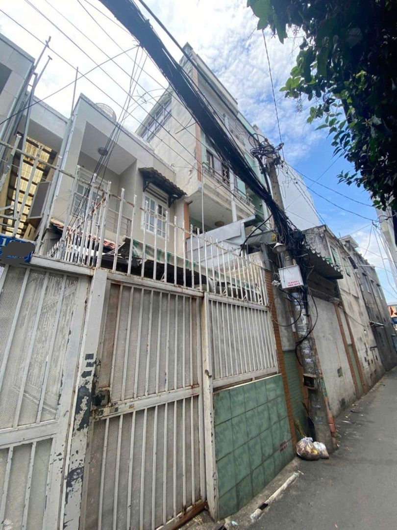 Bán Nhà Riêng Cách Mặt Tiền Đường Nguyễn Thái Sơn Tầm 20M Phường 5 Quận Gv,Diện Tích8X17M