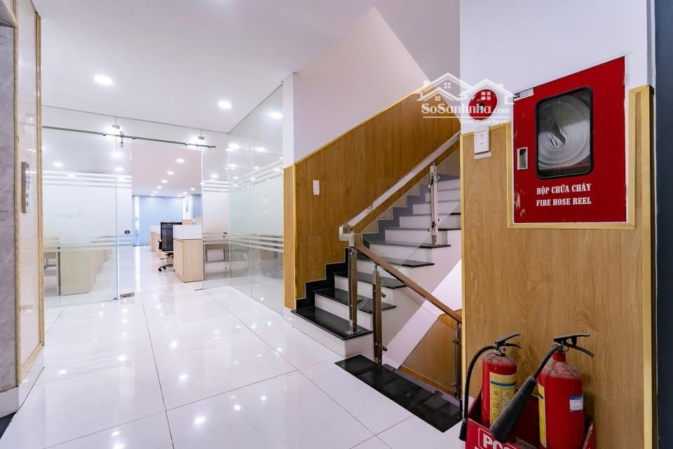 Cho Thuê Văn Phòng Tại Hà Huy Giáp, 15 Triệu, 150 M2