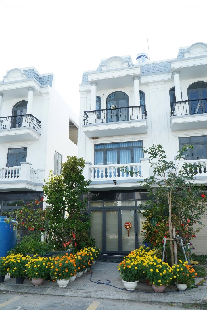 Bán Shophouse 2 Tầng Tại Thăng Long Central City, 2,9 Tỷ, 100M2, Giá Ưu Đãi