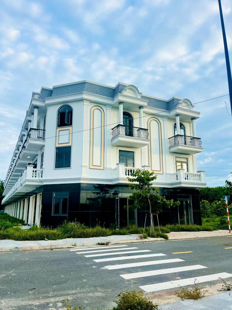 Bán Shophouse 2 Tầng Tại Thăng Long Central City, 2,9 Tỷ, 100M2, Giá Ưu Đãi
