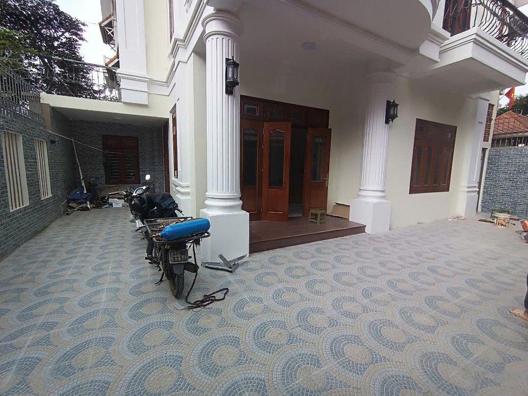 Cho Thuê Nhà Vạn Phúc, Hà Đông 205M2, 4 Tầng, Lô Góc, Full Đh, Thang Máy, Giá Rẻ Nhất Khu Vực 40 Triệu