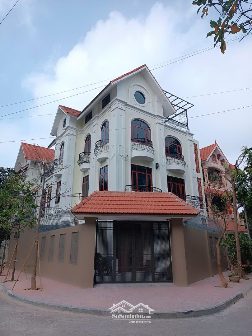 Cho Thuê Nhà Vạn Phúc, Hà Đông 205M2, 4 Tầng, Lô Góc, Full Đh, Thang Máy, Giá Rẻ Nhất Khu Vực 40 Triệu