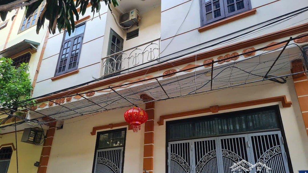 Cho Thuê Văn Phòng Nguyên Căn 7,5 M Trung Tâm Hoài Đức, Hà Nội