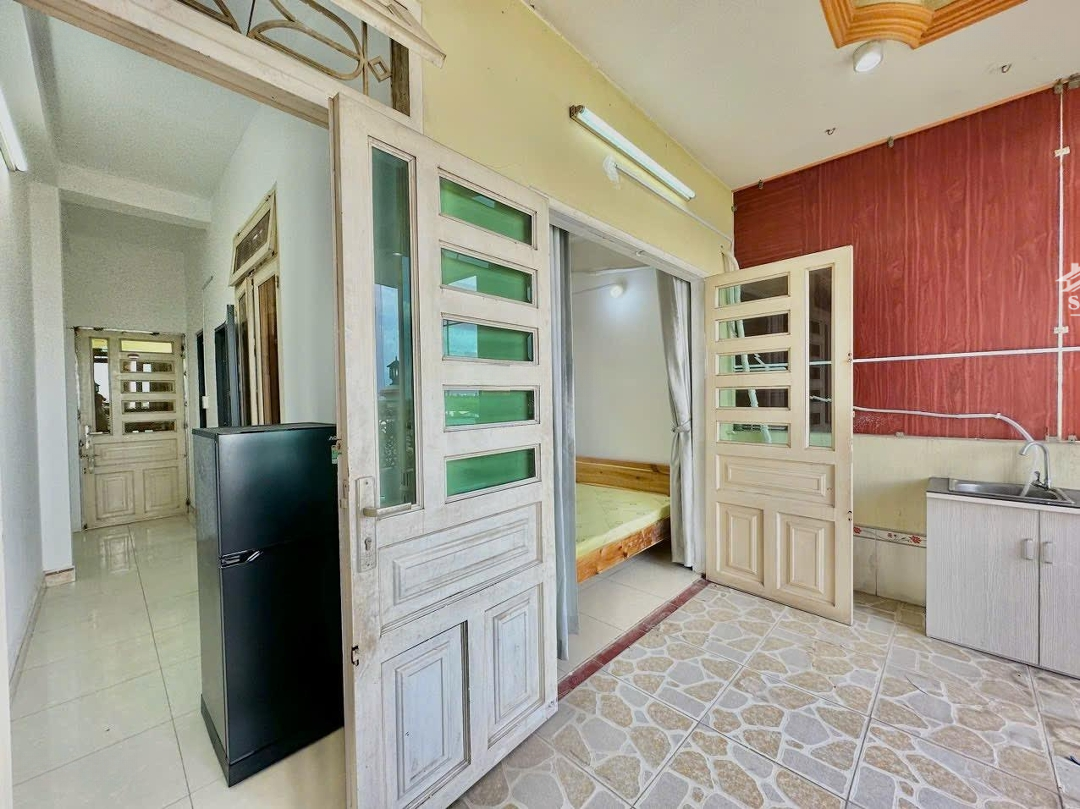 2 Phòng Ngủđầy Đủ Nội Thất Ngay Mặt Tiền Đường Tân Sơn