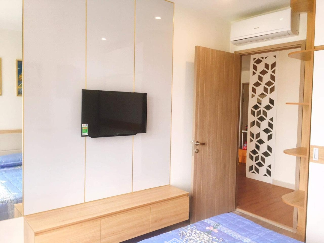 Căn Hộ 2 Phòng Ngủ1Vs, 60M2 Chỉ 2,7 Tỷ - Full Nội Thất Cao Cấp, View Thoáng Đẹp Tại Vinhomes Ocp Gia Lâm