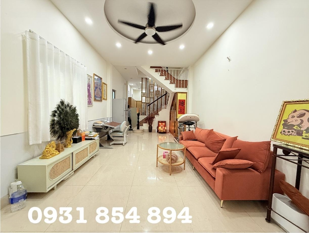 Bạn Chọn Không Gian Sống Rộng Rãi Thoải Mái, Cây Xanh Bóng Mát ? Bán Nhà Huỳnh Văn Bánh, Phú Nhuận