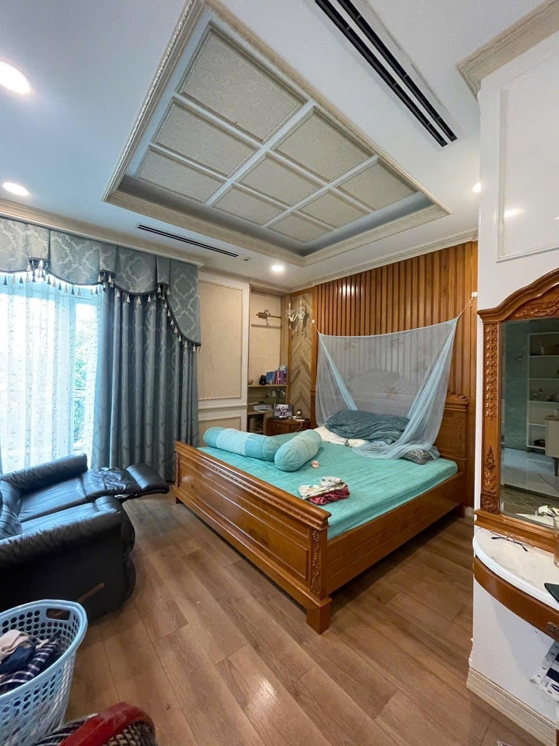 Bán Nhà Mặt Tiền Cao Đức Lân, 42 Tỷ, 160M2, Hầm 4 Tầng, Thang Máy Hồ Bơi Pccc Smarthome