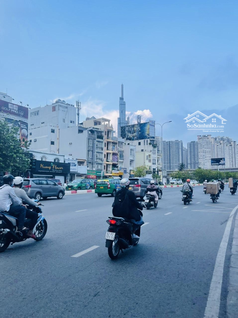 Bán Nhà Mặt Phố Tại Nguyễn Hữu Cảnh, 31 Tỷ, 86M2, 5 Tầng Hàng Hot!