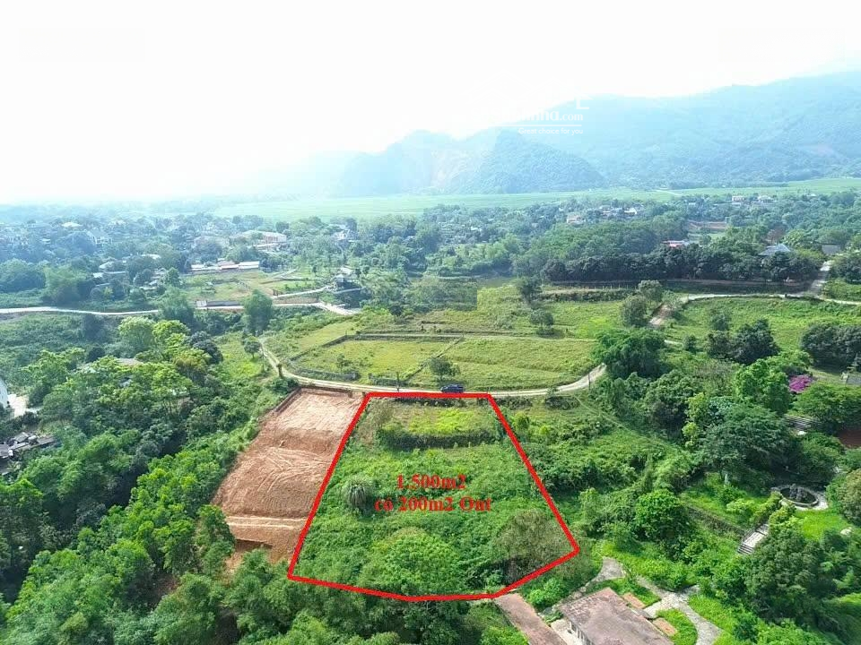 Đất Nghỉ Dưỡng Sát Hồ Cực Đẹp 1.500M² (200M² Thổ Cư) Chỉ Hơn 3 Triệu/M Trung Tâm Lương Sơn!