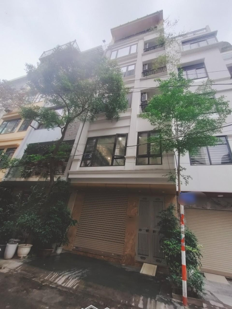 Cho Thuê Nhà Ngõ Trần Quốc Hoàn.diện Tích60M2 X 6T, Thông Sàn, Thang Máy. Ngõ Ôtô Đỗ Cửa. Giá 25 Triệu