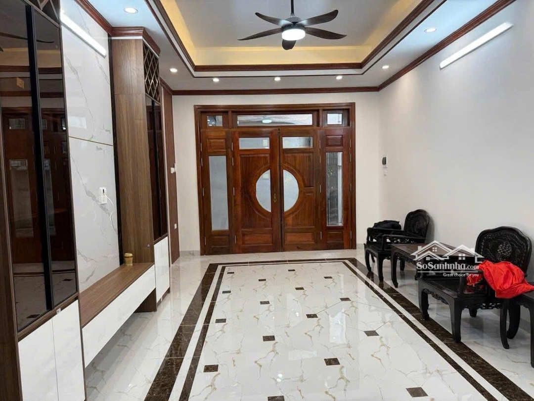 Bán Nhà Quan Hoa, Cầu Giấy 6 Tầng 40M2, Thang Máy, Nhà Mới Giá Bán 8.9 Tỷ