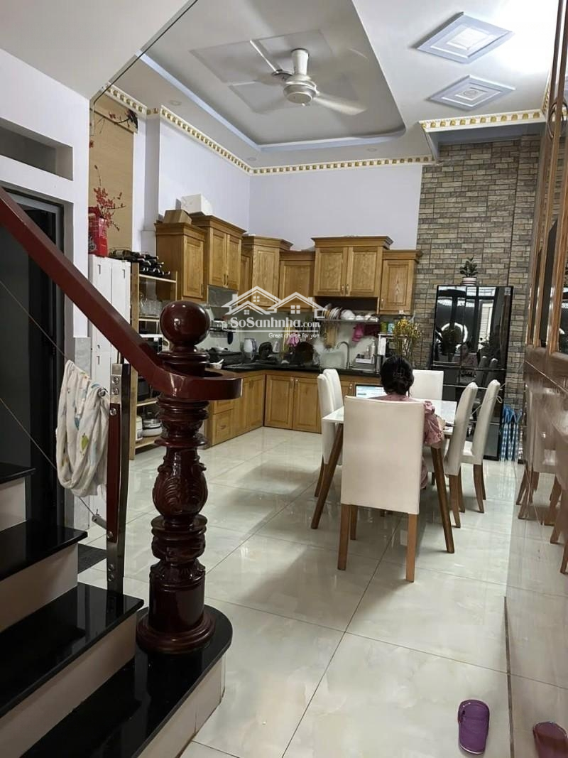 Bán Gấp Nhàhẽm Xe Hơilũy Bán Bích, Tân Phúdiện Tích60M2 4 Tầng Giá Chỉ 5 Tỷ 8 Còn Tl. Liên Hệ: 0936032399 Gặp Phúc
