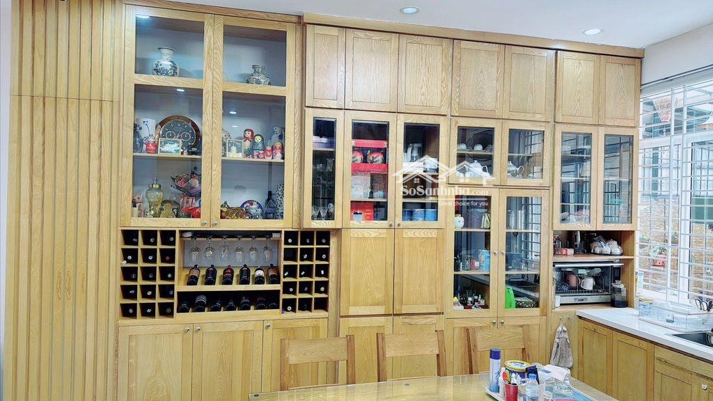 Cần Bán Gấp Biệt Thự Song Lập Vip Nhất Sài Đồng - 126M2 X 4 Tầng - Mặt Tiền 9.5M - Giá Chỉ 38.5 Tỷ