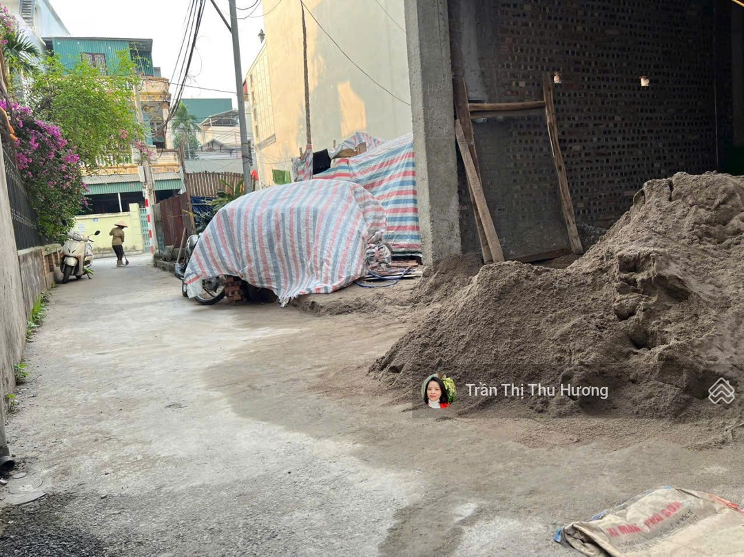 Bán Nhà Thạch Bàn - Cổ Linh, Nhà Mới Tinh, Ô Tô, Thang Máy, Mặt Tiền Rộng, 43M2, Giá Bán 8.3 Tỷ