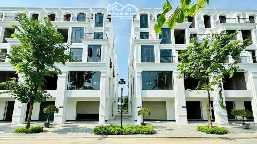 Bán Liền Kề Khu Anh Quốc Dự Án Hinode Royal Park. Diện Tích 96M2 Giá Bán 14,9 Tỷ. Liên Hệ: 0966761190