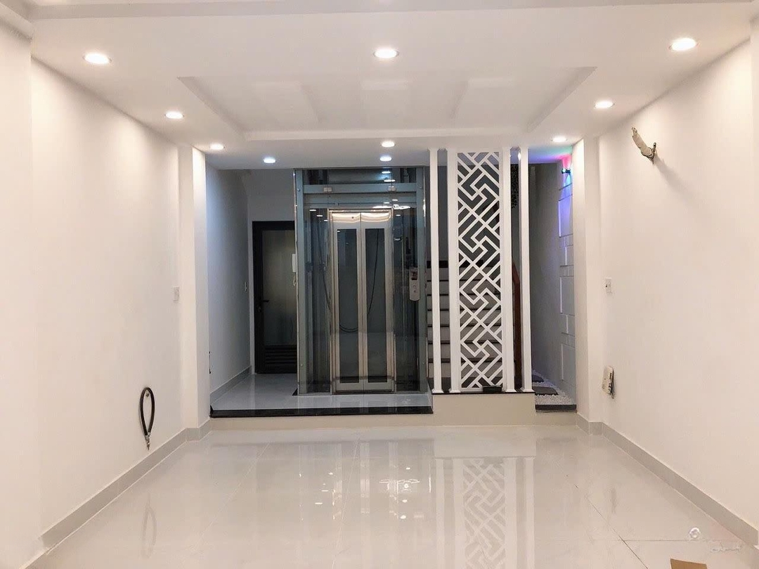 [Mặt Tiền - 7 Tầng] Bán Nhà Bình Thạnh - Nguyễn Trung Trực, P5 - 4,6X18M - Có Thang Máy - Gara Ôtô