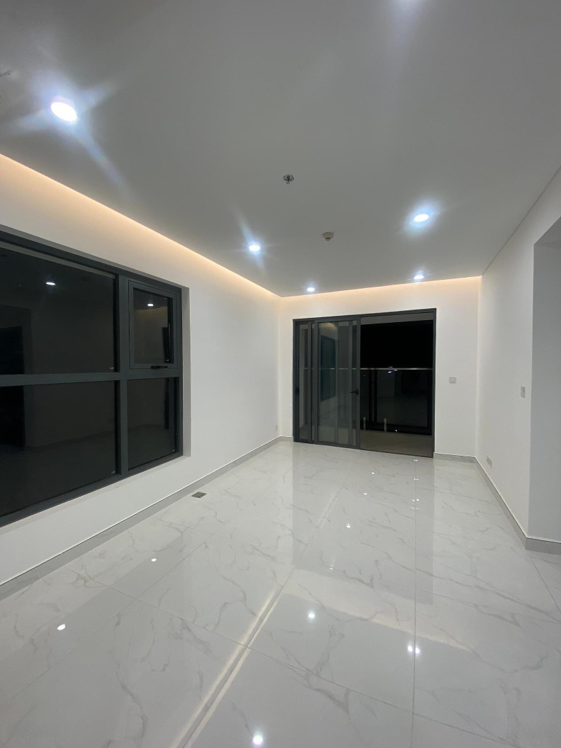 Cho Thuê Căn Hộ Khu Diamond Alnata Plus, 2 Phòng Ngủ 2 Vệ Sinh 2 Ban Công 88,8M2 Giá Bán 16 Triệu Tầng Đẹp Ngay Hồ Bơi