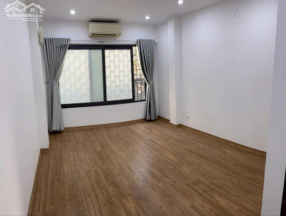 Cho thuê nhà Phố Khương Trung, 5 tầng x 25m2, 10.5 Triệu KD online kết hợp ở gđ, nhóm