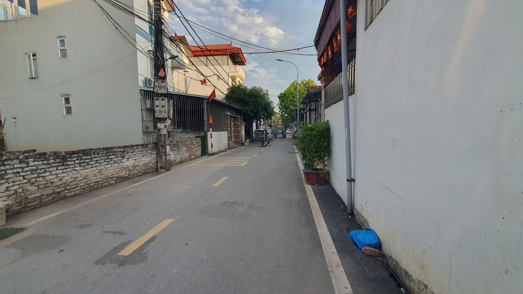 Bán Nhà Mặt Đường Liên Xã Thọ Xuân Đan Phượng 114M2,Mặt Tiền8.1M, Nhà 2 Tầng 1 Tum, Giá 66 Triệu/M2