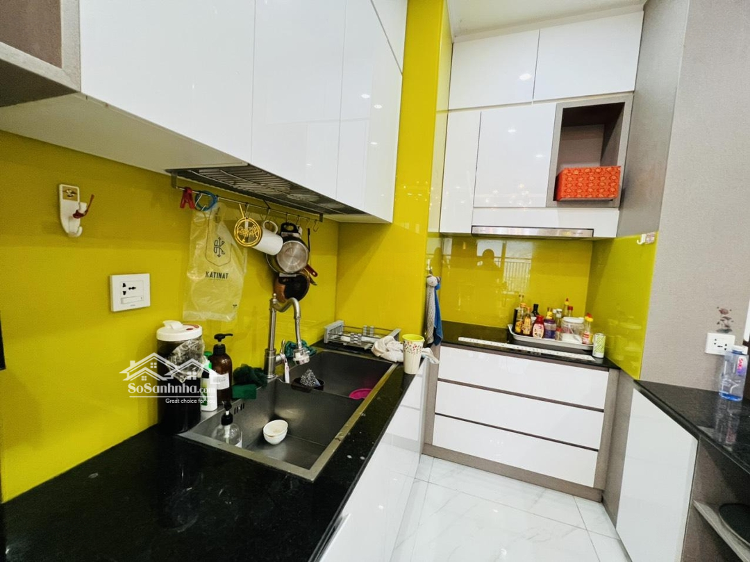 Bán Căn Hộ Cc Tại Sunrise City View 2 Phòng Ngủ 2 Vệ Sinh 74M2 Giá Bán 4,25 Tỷ Nội Thất Cơ Bản