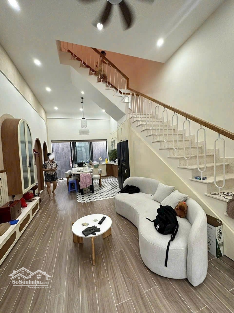 Bán Nhà Đẹp - Đường Cây Keo - Phường Tam Phú - Hẻm Xe Hơi - Rộng Rãi - Thoáng Mát
